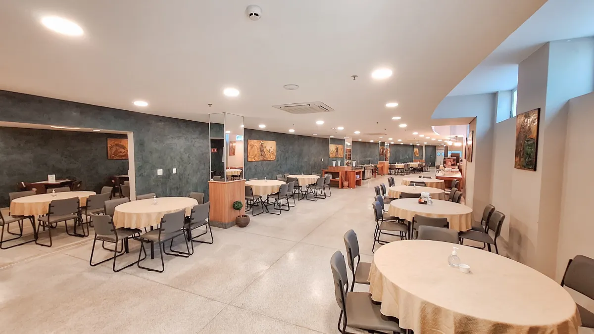 Salão do restaurante Fogo Bravo